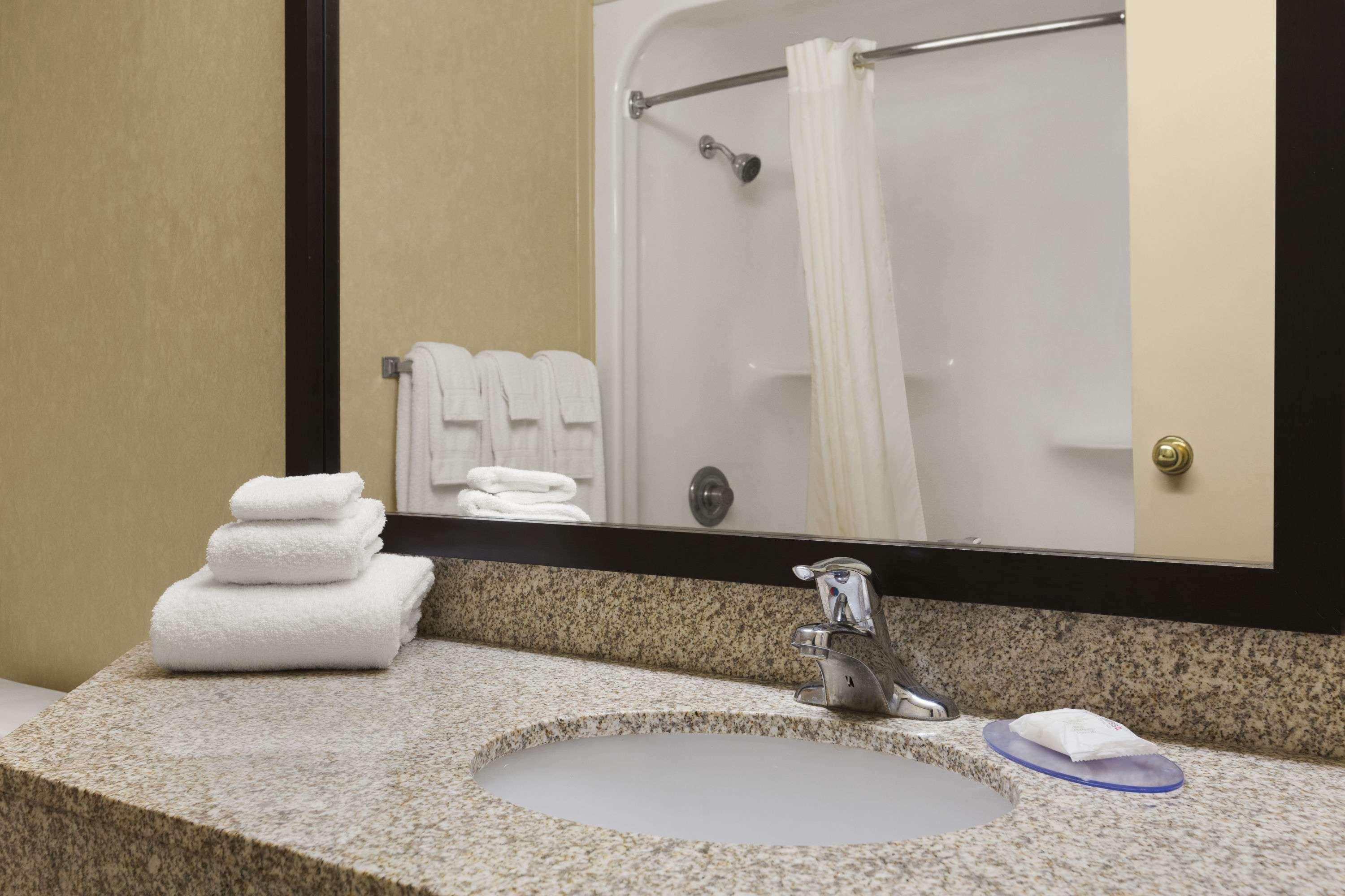 Hotel Travelodge By Wyndham 2*