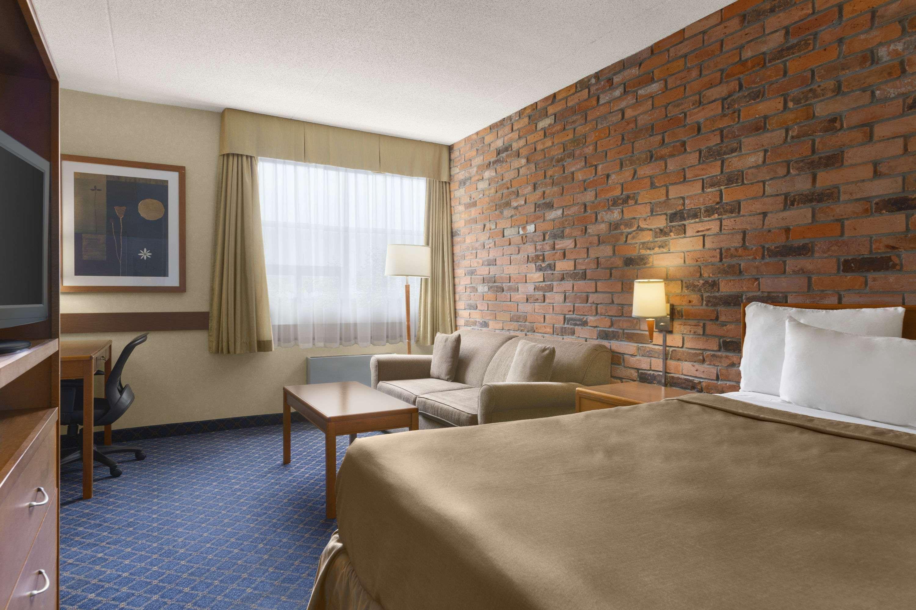 Hotel Travelodge By Wyndham 2*