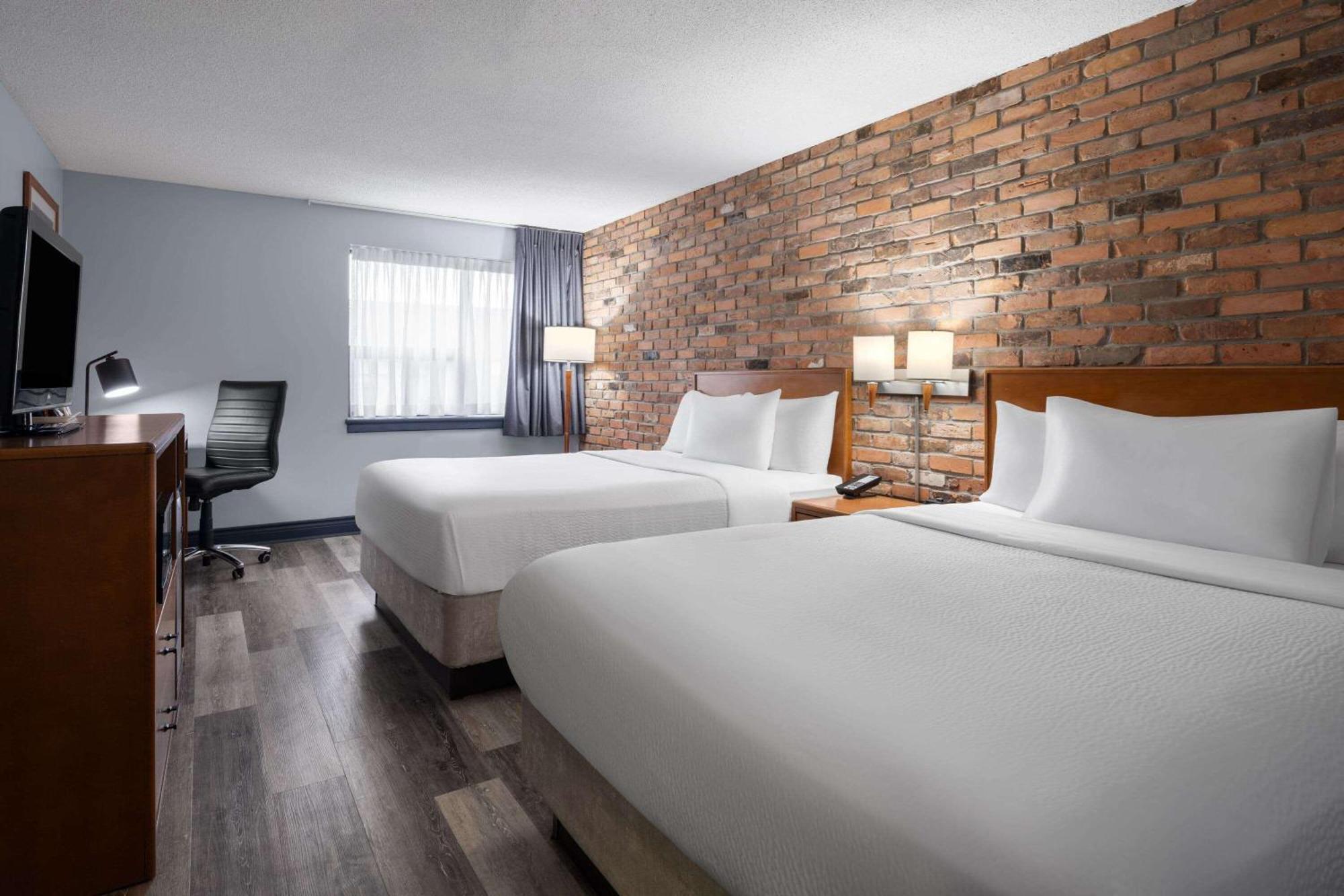 Travelodge By Wyndham Barrie